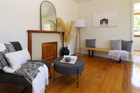 Photo of property in 284 High Street South, Carterton, 5713