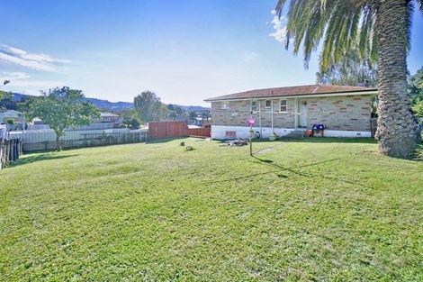 Photo of property in 14 Donovan Street, Te Puke, 3119