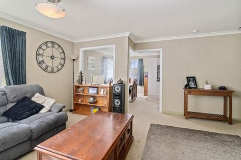 Photo of property in 74 Alison Street, Mangakakahi, Rotorua, 3015