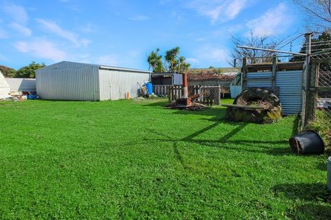 Photo of property in 5 Churchill Crescent, Foxton, 4814