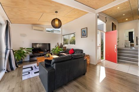 Photo of property in 50 Kimihia Road, Huntly, 3700