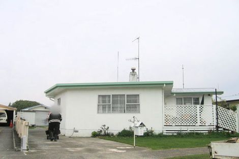 Photo of property in 8 Frickleton Street, Taradale, Napier, 4112