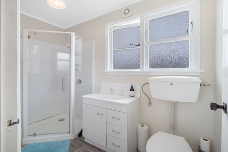 Photo of property in 18 Wembley Place, Whanganui East, Whanganui, 4500