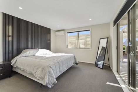 Photo of property in 5 Mahia Lane, Waikanae, 5036