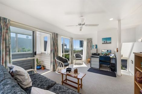 Photo of property in 1/207 Oceanbeach Road, Mount Maunganui, 3116