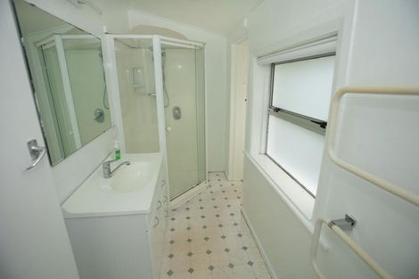 Photo of property in 119 Wadestown Road, Wadestown, Wellington, 6012