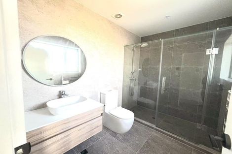 Photo of property in 15 Correa Court, Goodwood Heights, Auckland, 2105