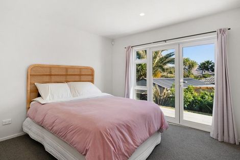 Photo of property in 32a Ohuirehe Road, Coastlands, Whakatane, 3120