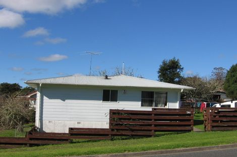 Photo of property in 1 Johnston Road, Kawakawa, 0210