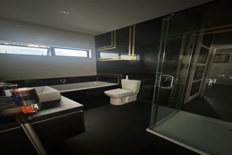 Photo of property in 172 Collingwood Street, Nelson, 7010