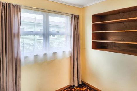Photo of property in 13 Hawthorn Crescent, Stokes Valley, Lower Hutt, 5019