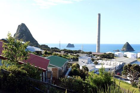 Photo of property in 19 Findlay Street, Moturoa, New Plymouth, 4310