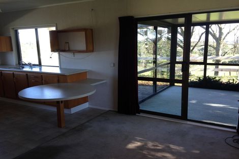 Photo of property in 327b Whangarata Road, Tuakau, 2694