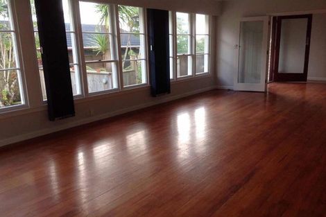 Photo of property in 189 Glamorgan Drive, Torbay, Auckland, 0630