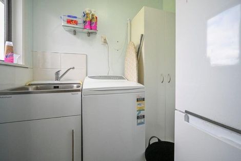 Photo of property in 37 Given Street, Havelock North, 4130