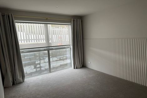 Photo of property in 21 Ruru Street, Waikanae, 5036