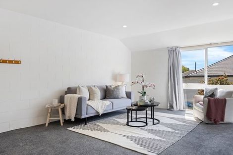 Photo of property in 5/107 Holly Road, St Albans, Christchurch, 8014