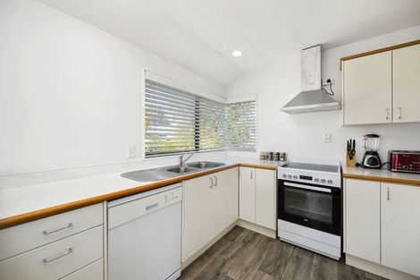 Photo of property in 2/16 Aubrey Crescent, Rainbow Point, Taupo, 3330