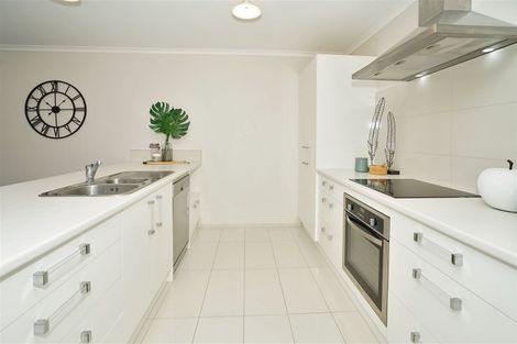 Photo of property in 28 Kawariki Drive, Baverstock, Hamilton, 3200