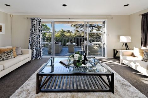 Photo of property in 10 Glenorchy Street, Glen Eden, Auckland, 0602