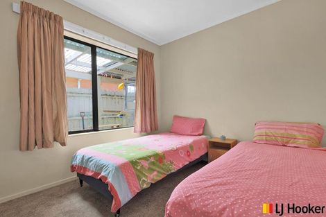 Photo of property in 1/1 Senecio Place, Weymouth, Auckland, 2103