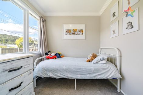 Photo of property in 56 Bledisloe Crescent, Wainuiomata, Lower Hutt, 5014