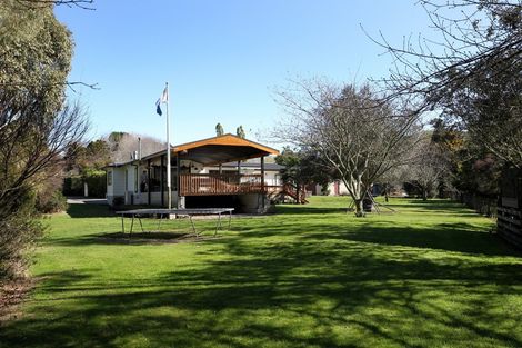 Photo of property in 688 Puketapu Road, Puketapu, Napier, 4183