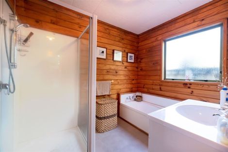 Photo of property in 2/53 Hellyers Street, Birkdale, Auckland, 0626