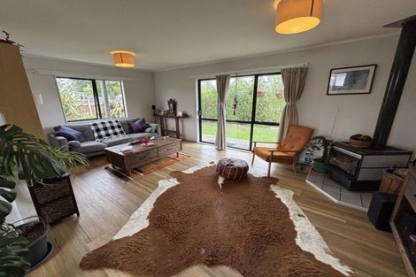 Photo of property in 9 Rata Street, Tokomaru, Palmerston North, 4474