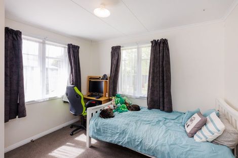 Photo of property in 27 Winchester Street, Awapuni, Palmerston North, 4412