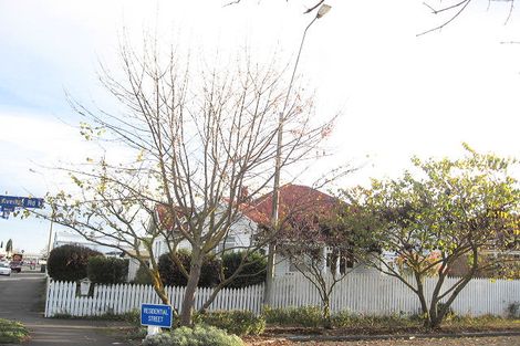 Photo of property in 400 Avenue Road West, Hastings, 4122