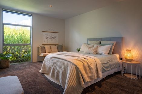 Photo of property in 35 Ridgecrest, Wanaka, 9305