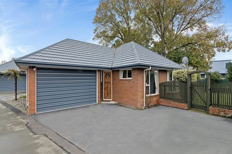 Photo of property in 4/15 Sylvan Street, Hillmorton, Christchurch, 8024