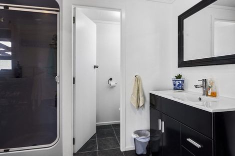 Photo of property in 42 Denby Road, Hawera, 4672