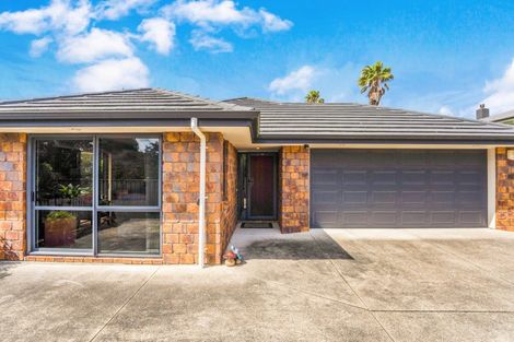 Photo of property in 5a Shanley Crescent, Waiuku, 2123