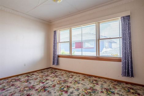 Photo of property in 19 Tamar Street, South Hill, Oamaru, 9400