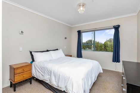 Photo of property in 1 Keir Crescent, Lansdowne, Masterton, 5810
