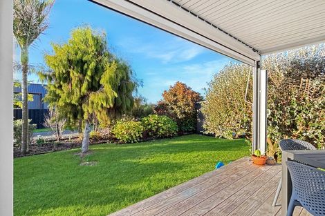 Photo of property in 233a Point Wells Road, Point Wells, 0986