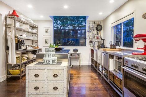 Photo of property in 75 Mercury Way, Whitby, Porirua, 5024