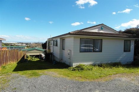 Photo of property in 3 Correa Court, Goodwood Heights, Auckland, 2105