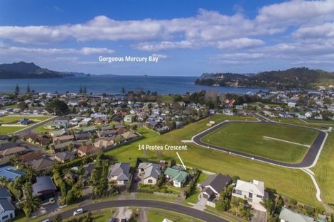 Photo of property in 14 Protea Crescent, Whitianga, 3510