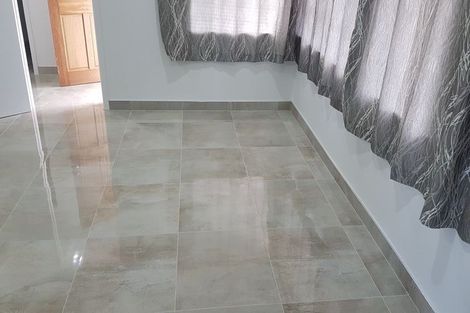 Photo of property in 206 Russell Road, Manurewa, Auckland, 2102