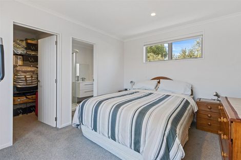 Photo of property in 8 Woodgrove Avenue, North New Brighton, Christchurch, 8083
