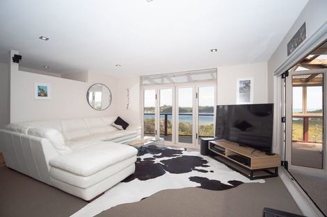 Photo of property in 9 Toi Track, Russell, 0272