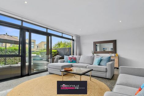 Photo of property in 21 Isitt Road, Hobsonville, Auckland, 0616