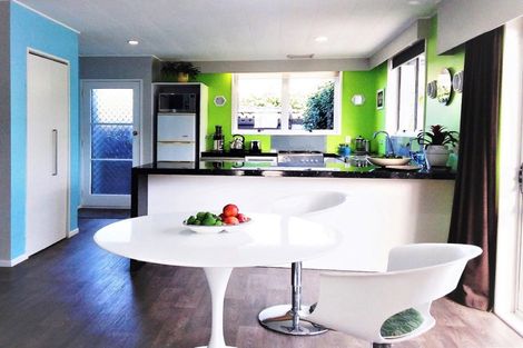 Photo of property in 4 Moorhouse Street, Taradale, Napier, 4112