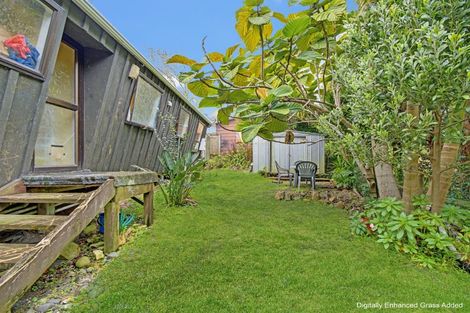 Photo of property in 1913 Paparoa Valley Road, Paparoa, 0571