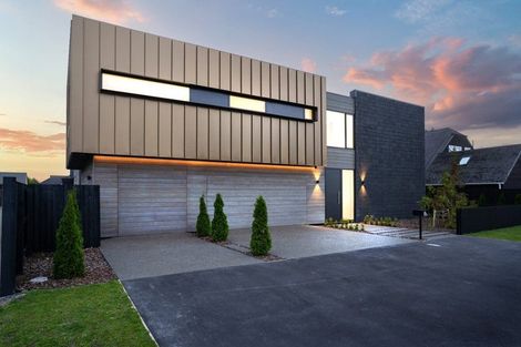 Photo of property in 17 Plynlimon Road, Fendalton, Christchurch, 8052