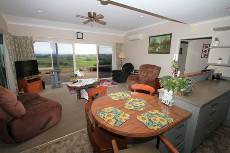 Photo of property in 113 Stockman Road, Tikorangi, Waitara, 4383