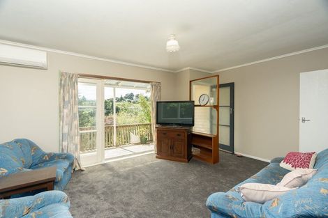 Photo of property in 53 Ogle Crescent, Te Kamo, Whangarei, 0112